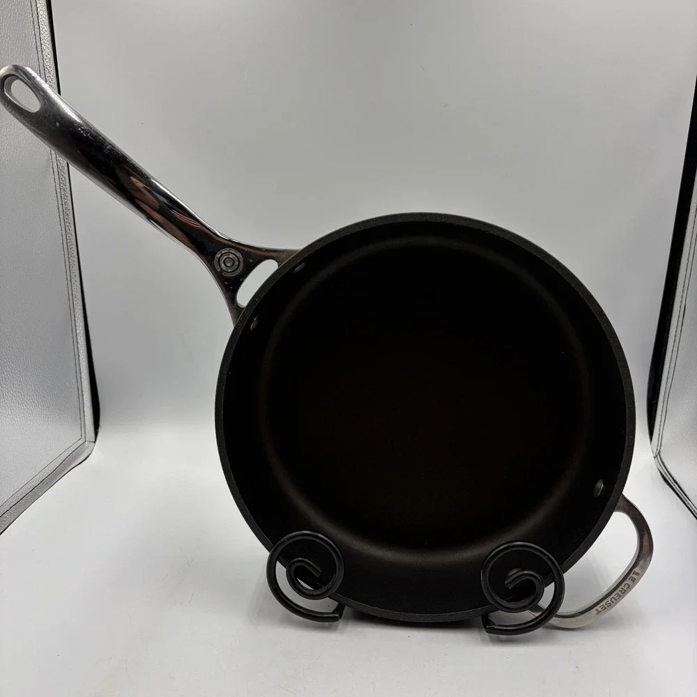 Le Creuset Toughened Non-Stick Deep Sauté Frying Pan Helper Handle 10.5